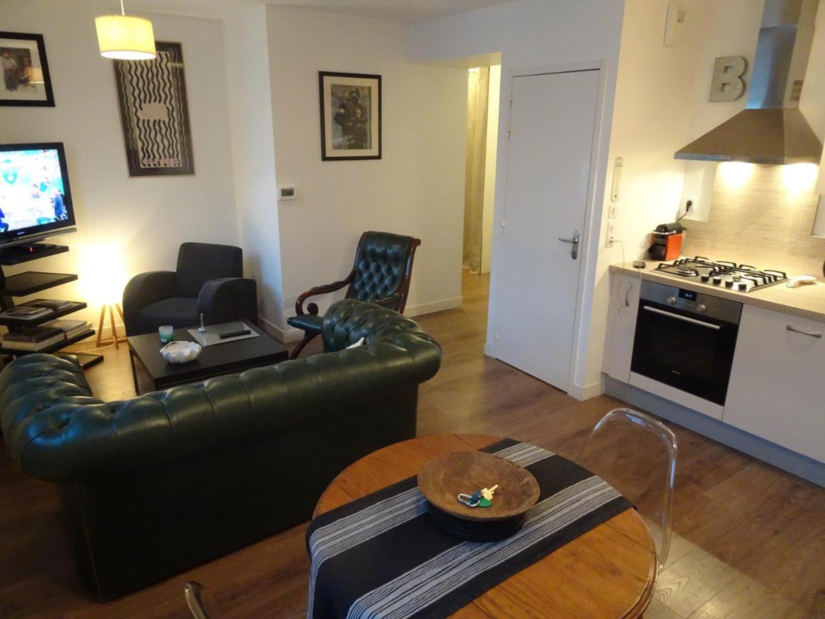 Appartement Calme En Plein Centre Ville Granville Ngoại thất bức ảnh